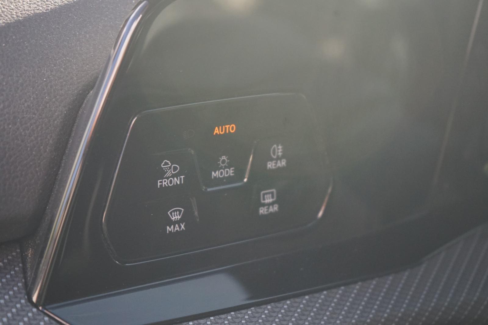 Volkswagen Golf VIII Variant R-Line eTSI LED Navi ACC PDC, миниатюра 20