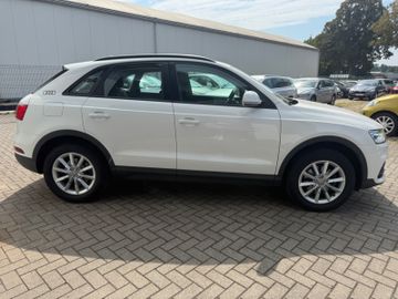 Audi Q3 - 4