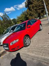 Audi 4  2.0 TDI Automatik Zahnriemen Brems... - Audi A4 aus 2005: TDI