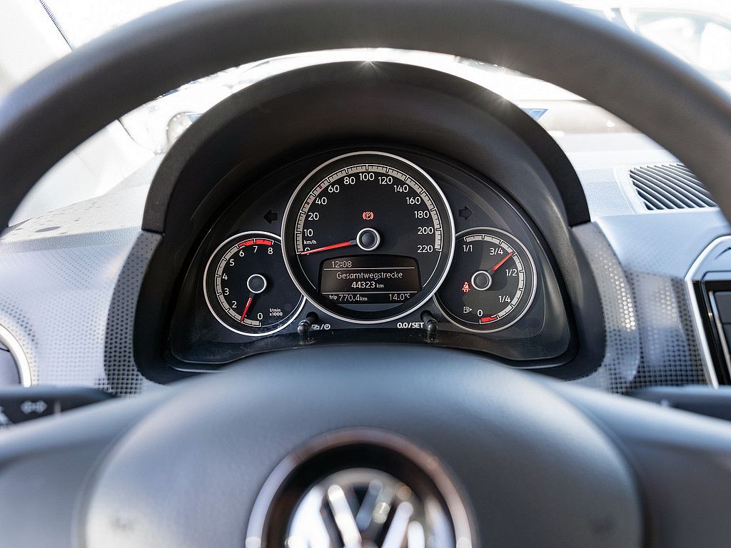 Fahrzeugabbildung Volkswagen up! 1.0 join SHZ KLIMA MAPS+MORE ISOFIX BT