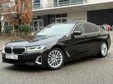 BMW 520d Automatik// LUXURY// LEDER// KAMERA - BMW 520 Gebrauchtwagen in Berlin
