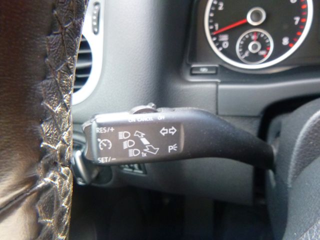 Fahrzeugabbildung Volkswagen Tiguan 1,4 TSI >AHK/NAVI/SHZ/PDC