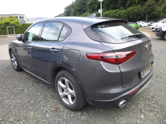 Stelvio Super 2.2 Diesel Automatik