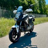 Honda NC700X DCT Weiß metallic tiefere Komfortsitzbank - HONDA NC 700 X