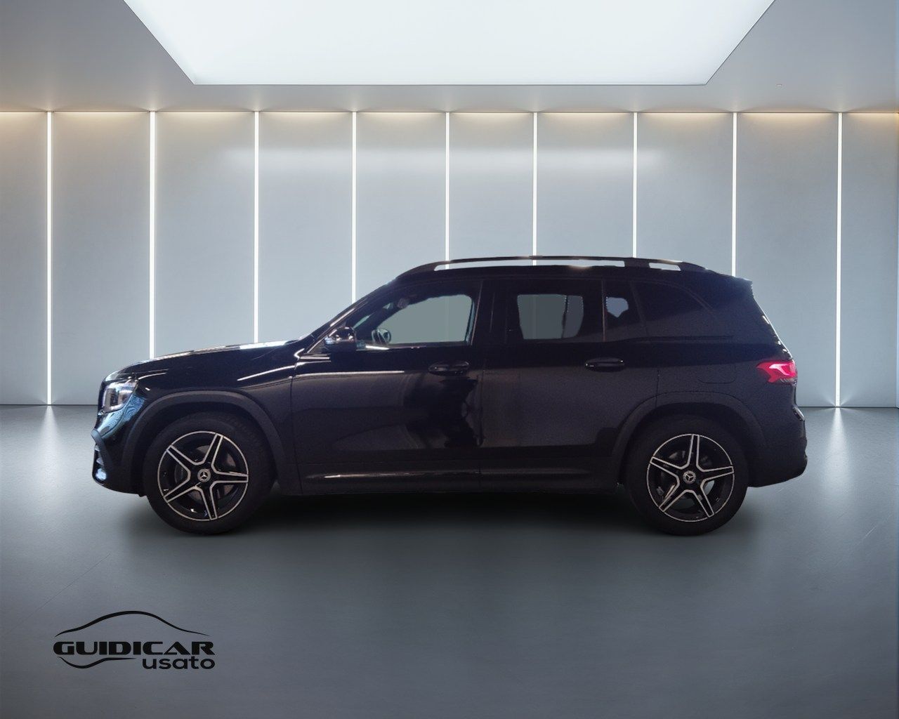 Mercedes-Benz GLB - X247 2019 - GLB 200 d Premiu imagem 3