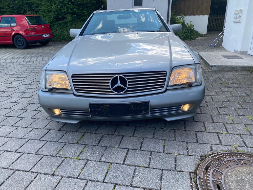 Mercedes-Benz SL 320