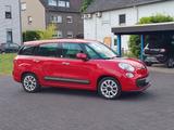 Fiat 500L, rot, gepflegter Zustand von Privat - Fiat 500L Living Gebrauchtwagen