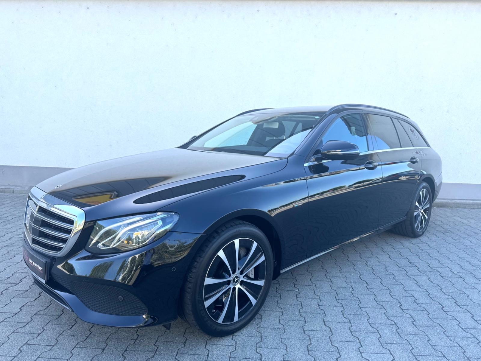 Mercedes-Benz E 300 de T ( 1.HAND/LED/CAM./DISTR./BURMESTER.)