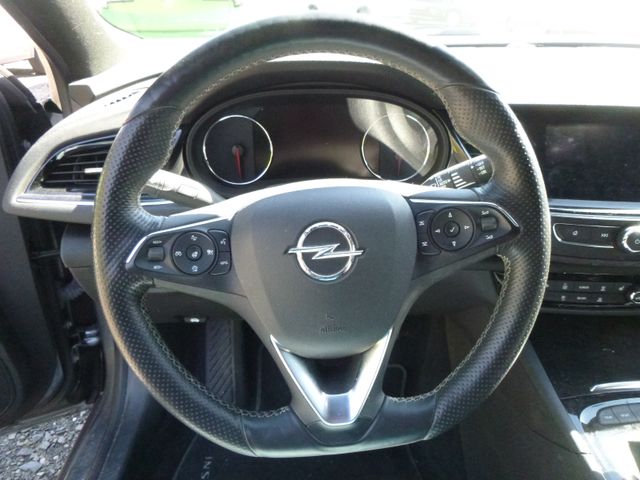 Insignia B Country Tourer Diesel