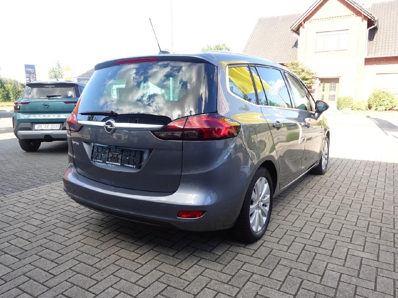 Fahrzeugabbildung Opel Zafira C 1,6 Innovation Automatik