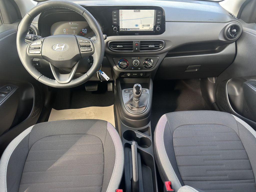 Hyundai i10 1.0 AUTOMATIK TREND + NAVIGATION