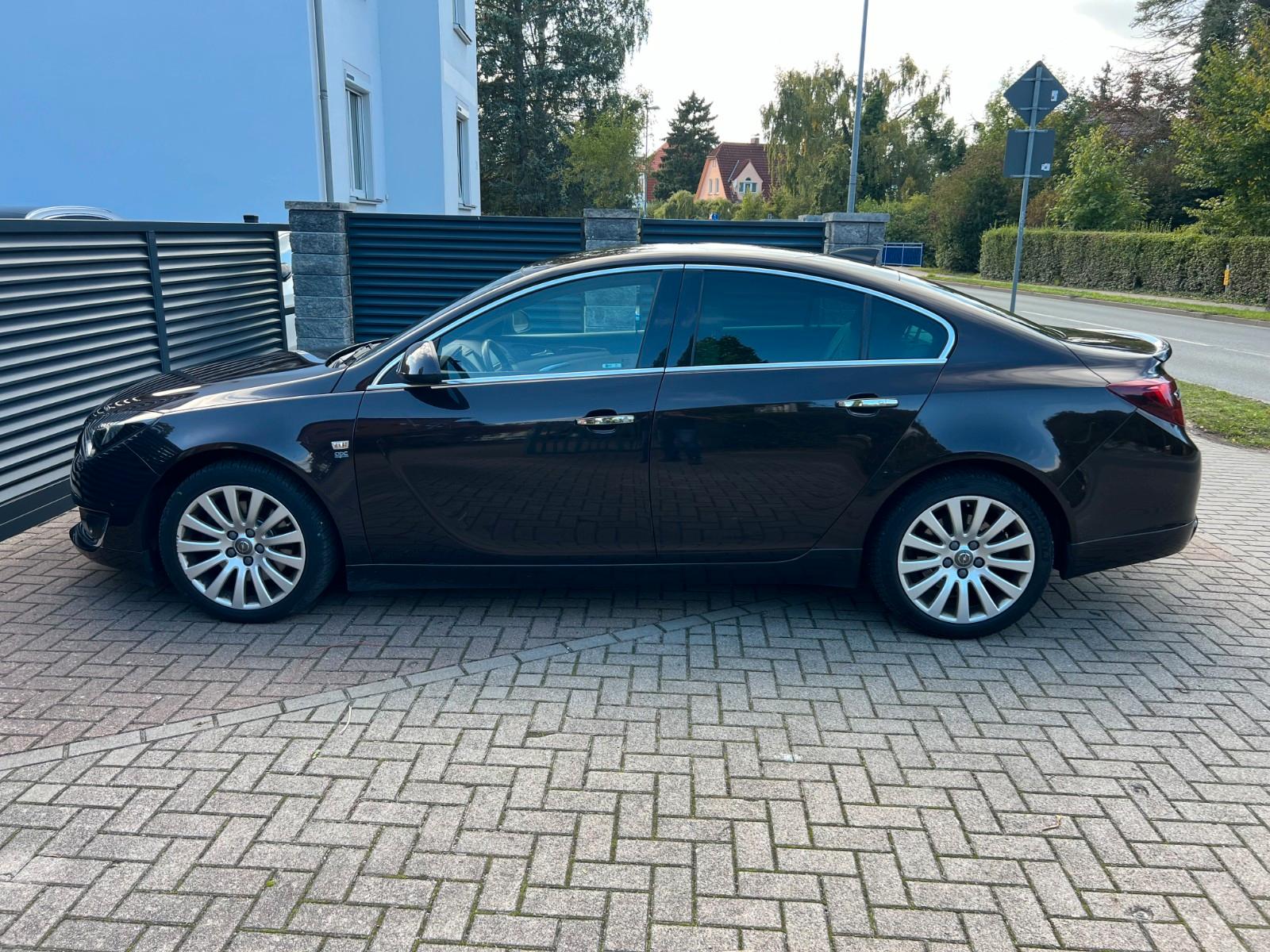 Opel Insignia A Lim Innovation 4x4 2 HAND TÜV 11/2025