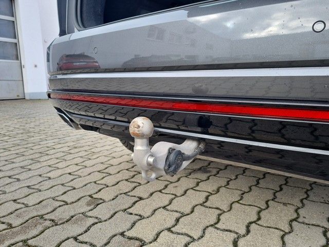 Fahrzeugabbildung Volkswagen Touareg TDI R-Line 4M Standhzg LED AHK Navi AID