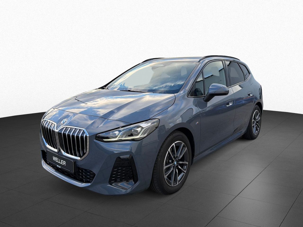 BMW 223 Active Tourer - Bild 3