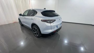 Alfa-Romeo Stelvio - 6