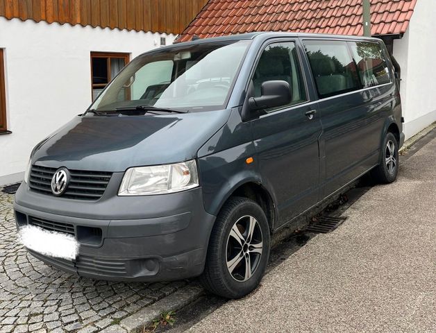 Volkswagen VW T5 Transporter