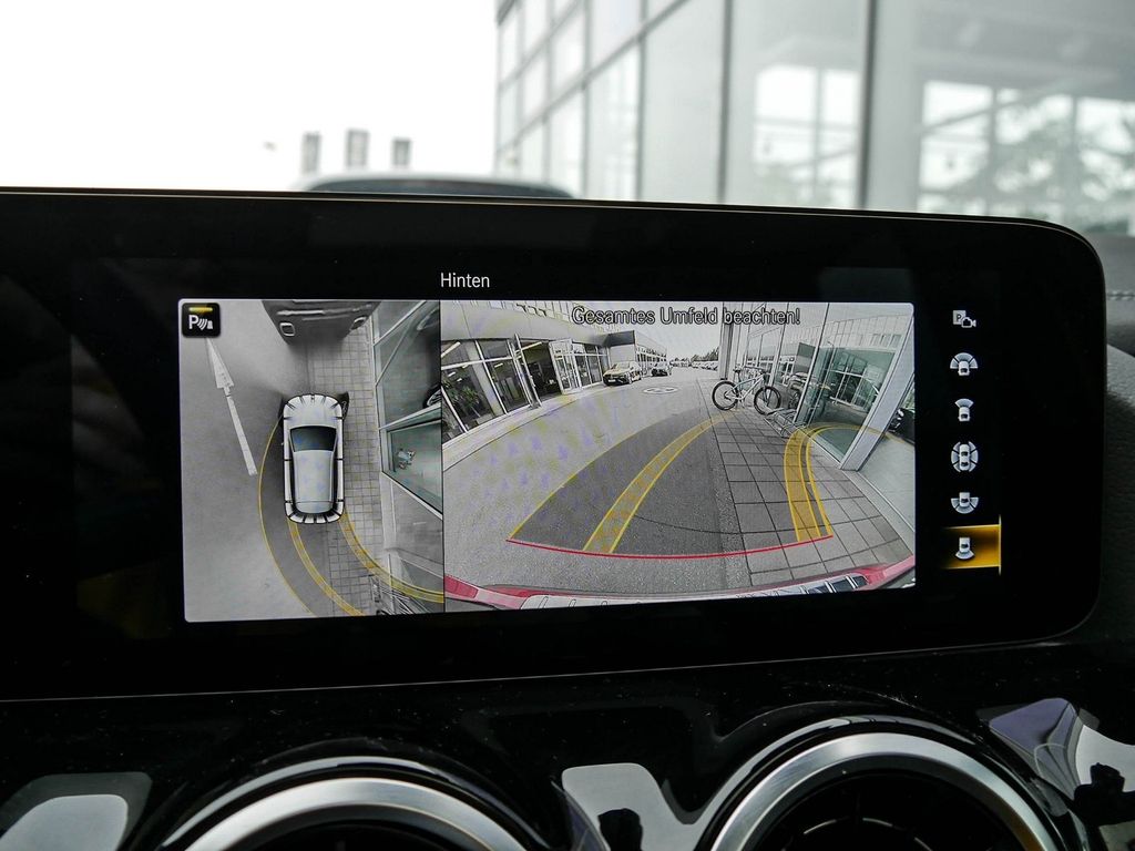 Mercedes-Benz GLA 35 AMG AMG GLA 35 4M |DISTR|KEYL|NAVI|MBeam|PANO|BURM