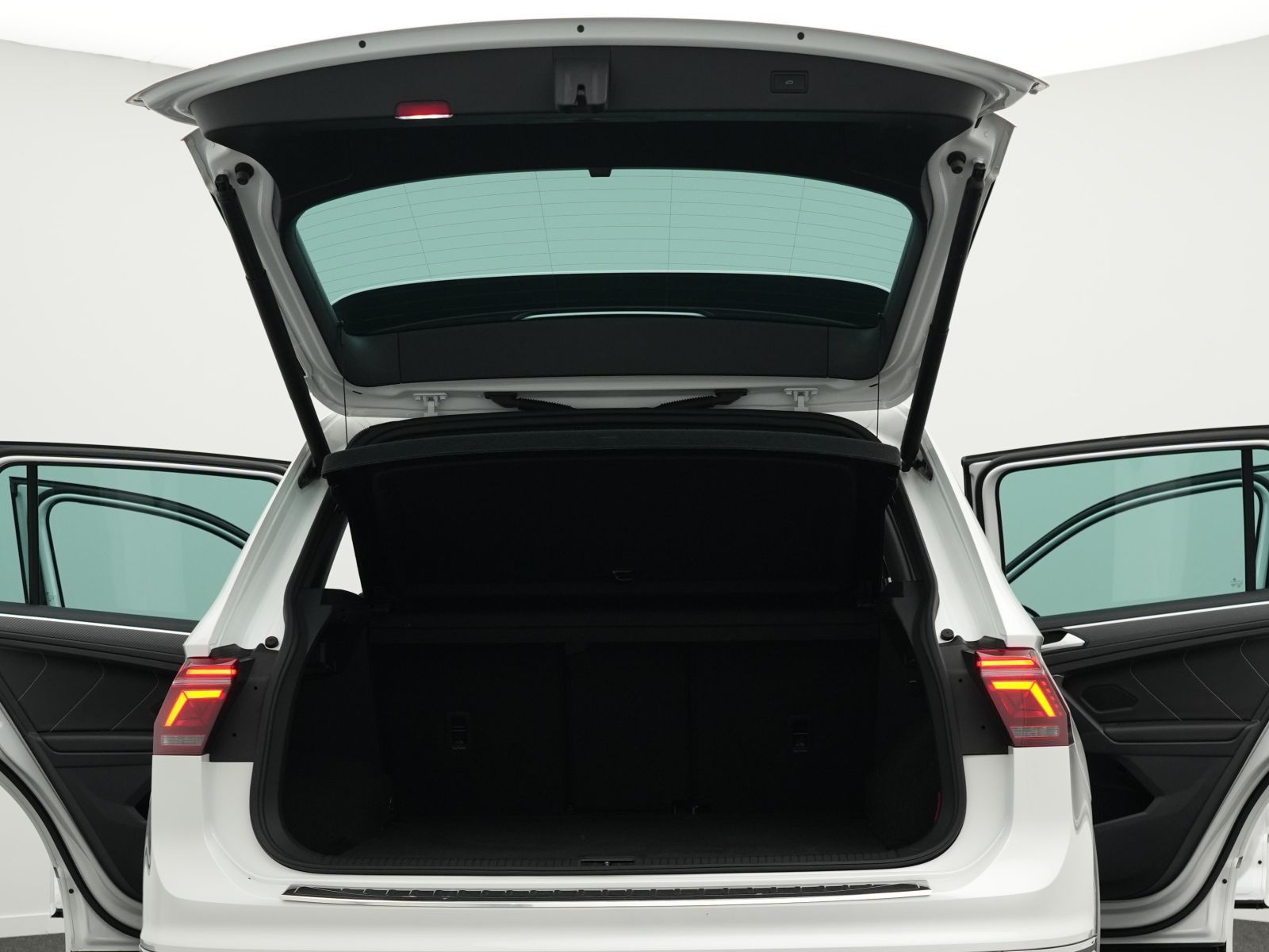 Volkswagen Tiguan - Bild 16