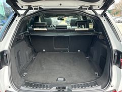 Fahrzeugabbildung Land Rover Discovery Sport R-DYNAMIC Autom. AWD Pano AHK