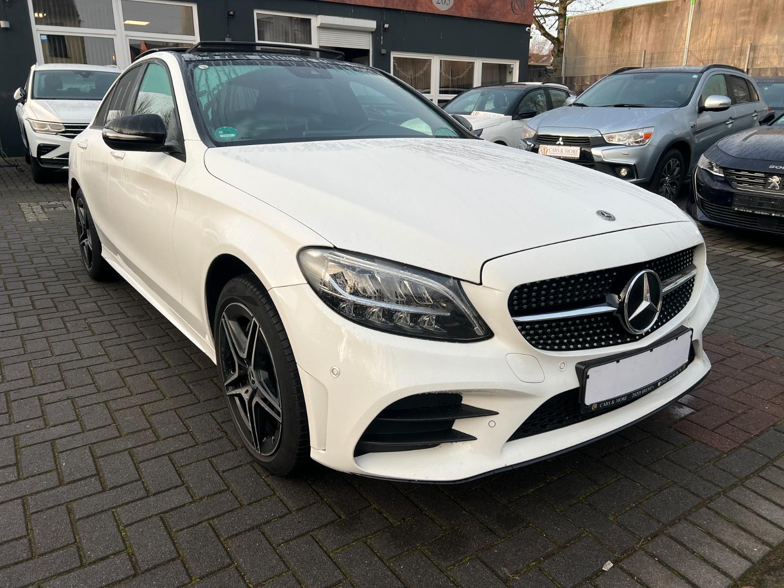 Mercedes-Benz C 300 AMG Line ACC PANO PDC LED Ambi Navi