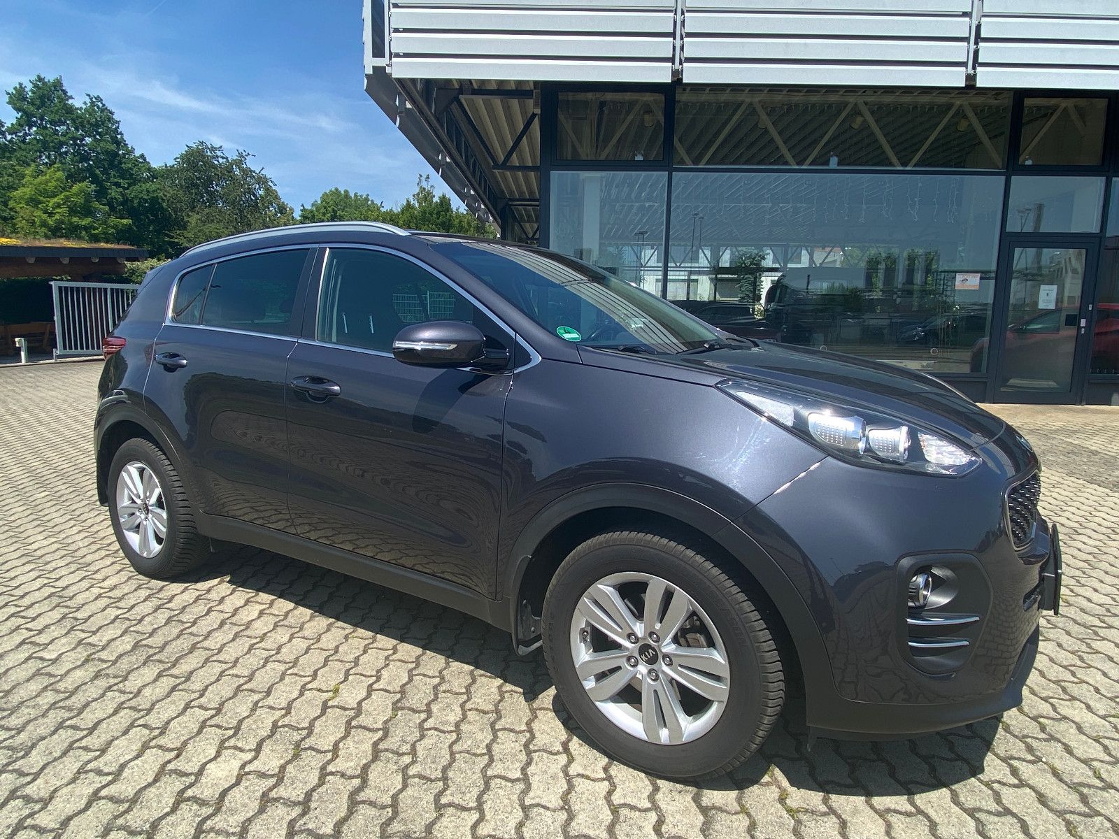 Fahrzeugabbildung Kia Sportage  2WD