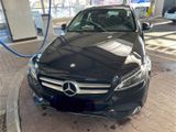 Mercedes-Benz C 180 T AVANTGARDE AVANTGARDE - Cars in Berlin: Privatanbieter