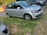 Volkswagen vw golf plus 1.6 TDI - Volkswagen Golf Plus mit Diesel-Antrieb: Limousine, 1.6