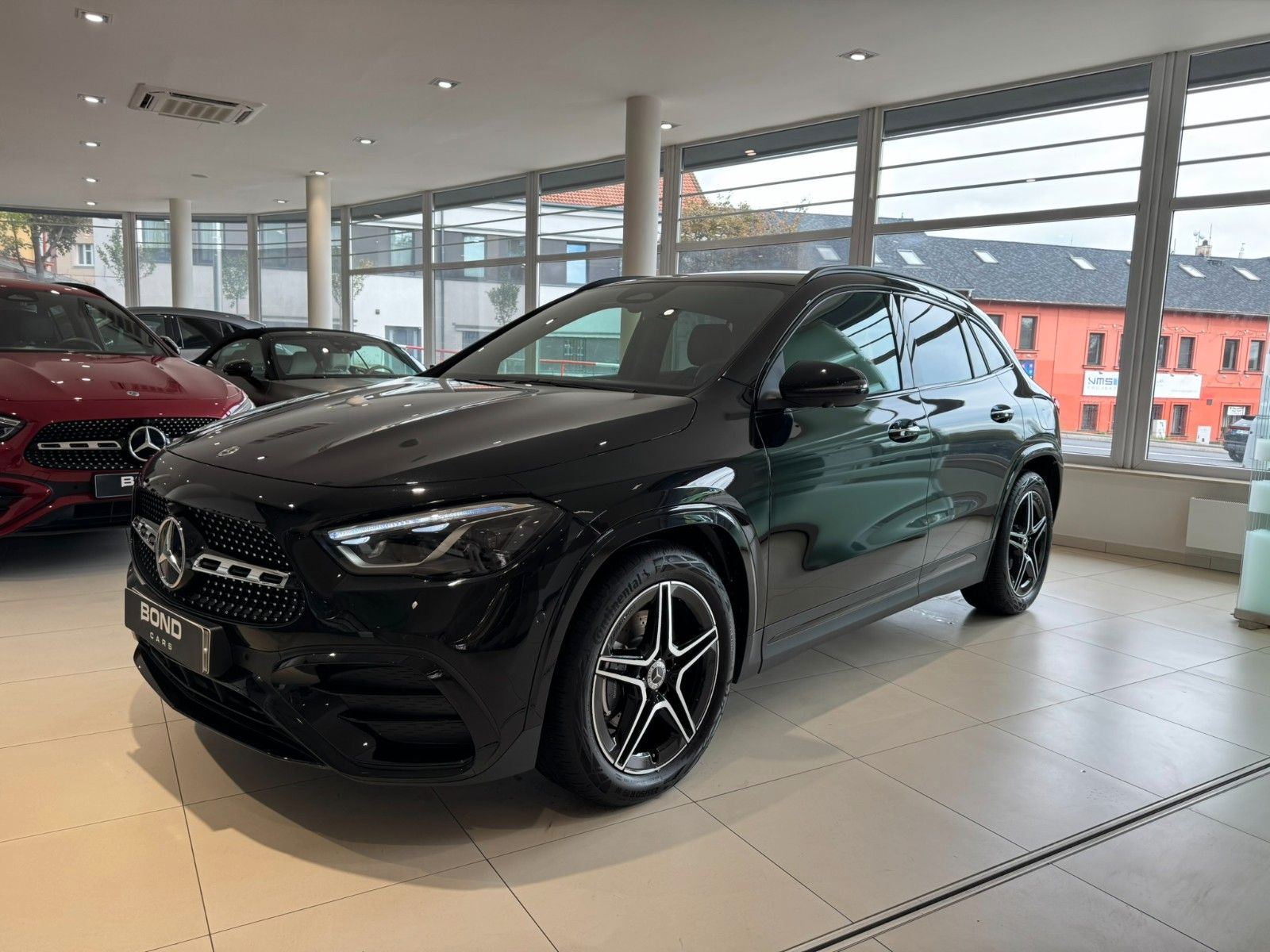 MERCEDES-BENZ GLA 200 d 4M/AMG/360/ESP/DISTRONIC/TOP