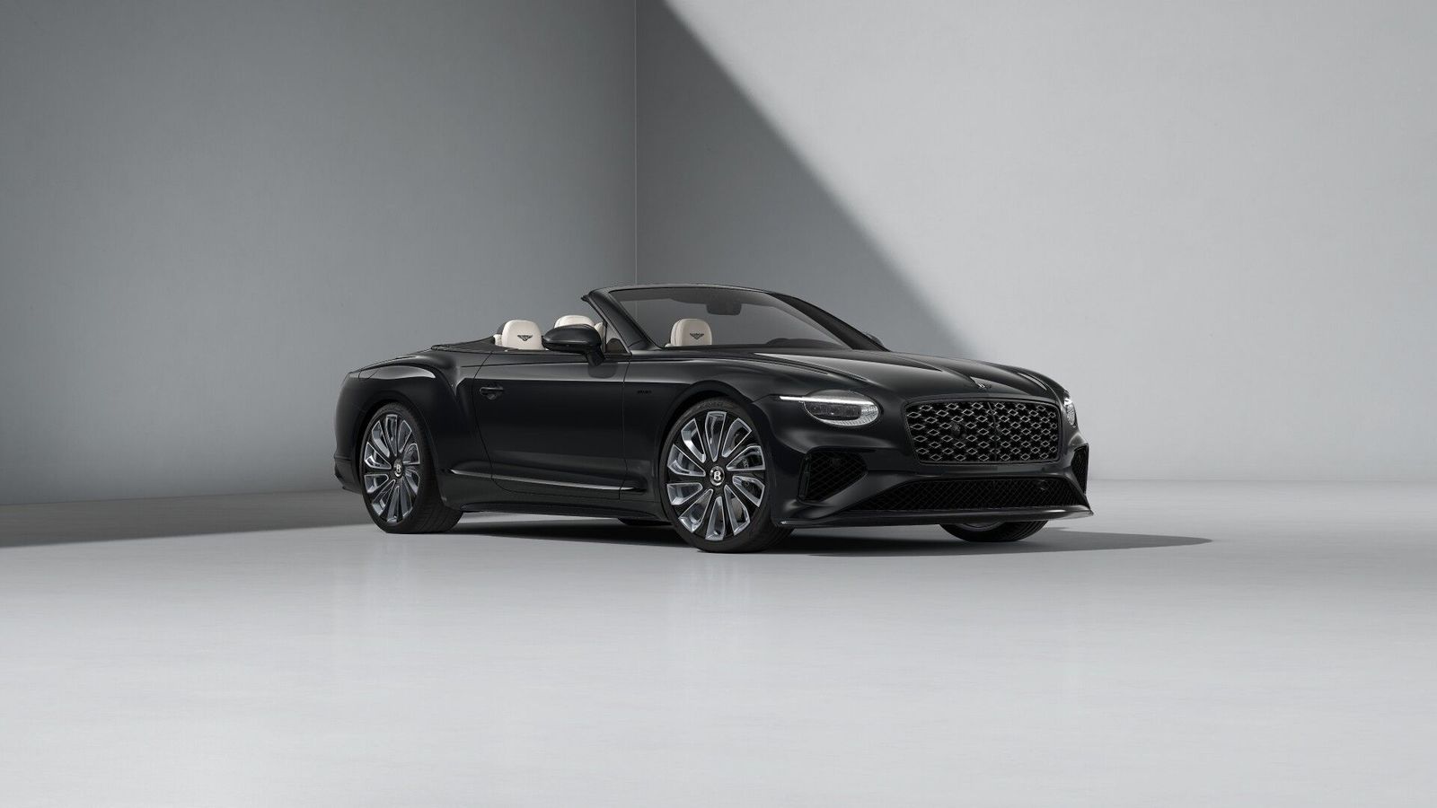 Bentley Continental GTC Mulliner V8 Hybrid MY2027 | Comi imagem 2