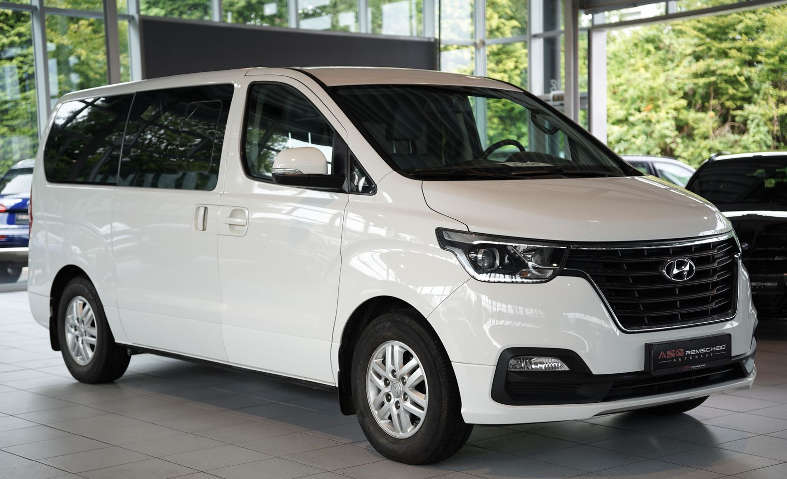 Hyundai H 1