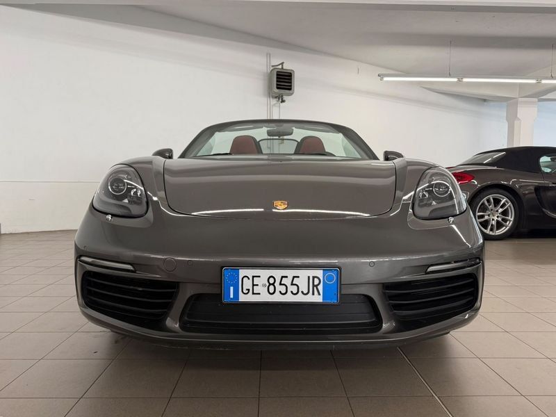 Porsche 718 2.0 Boxster imagem 2