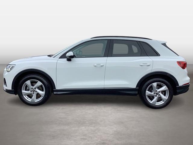 Audi Q3 35TFSI Advanced LED Scheinwerfer, Navi, Stand