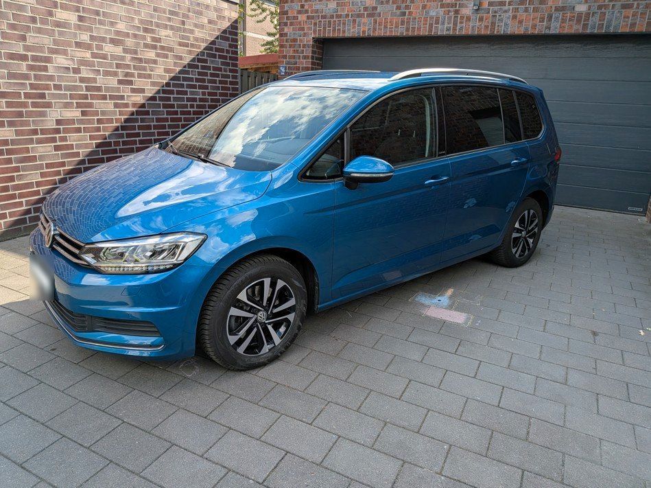 Image of Volkswagen Touran