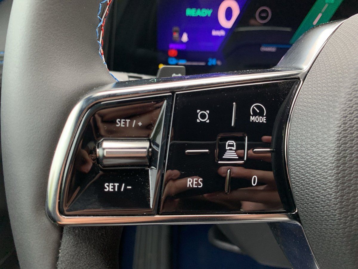 Renault Megane E-TECH - Bild 22