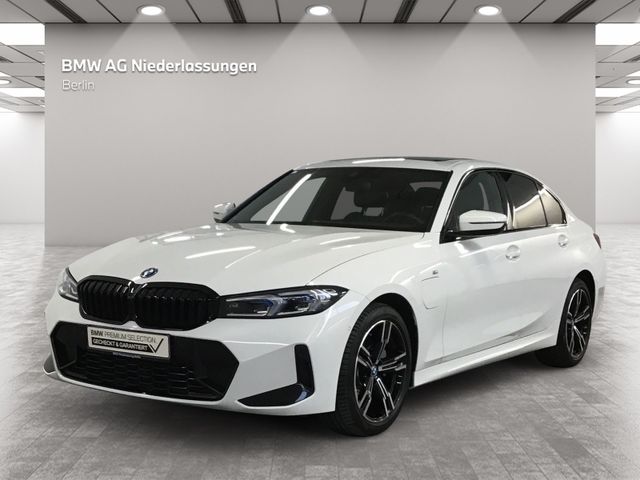 BMW 330e Limousine M Sport LiveCockpitProf Kamera