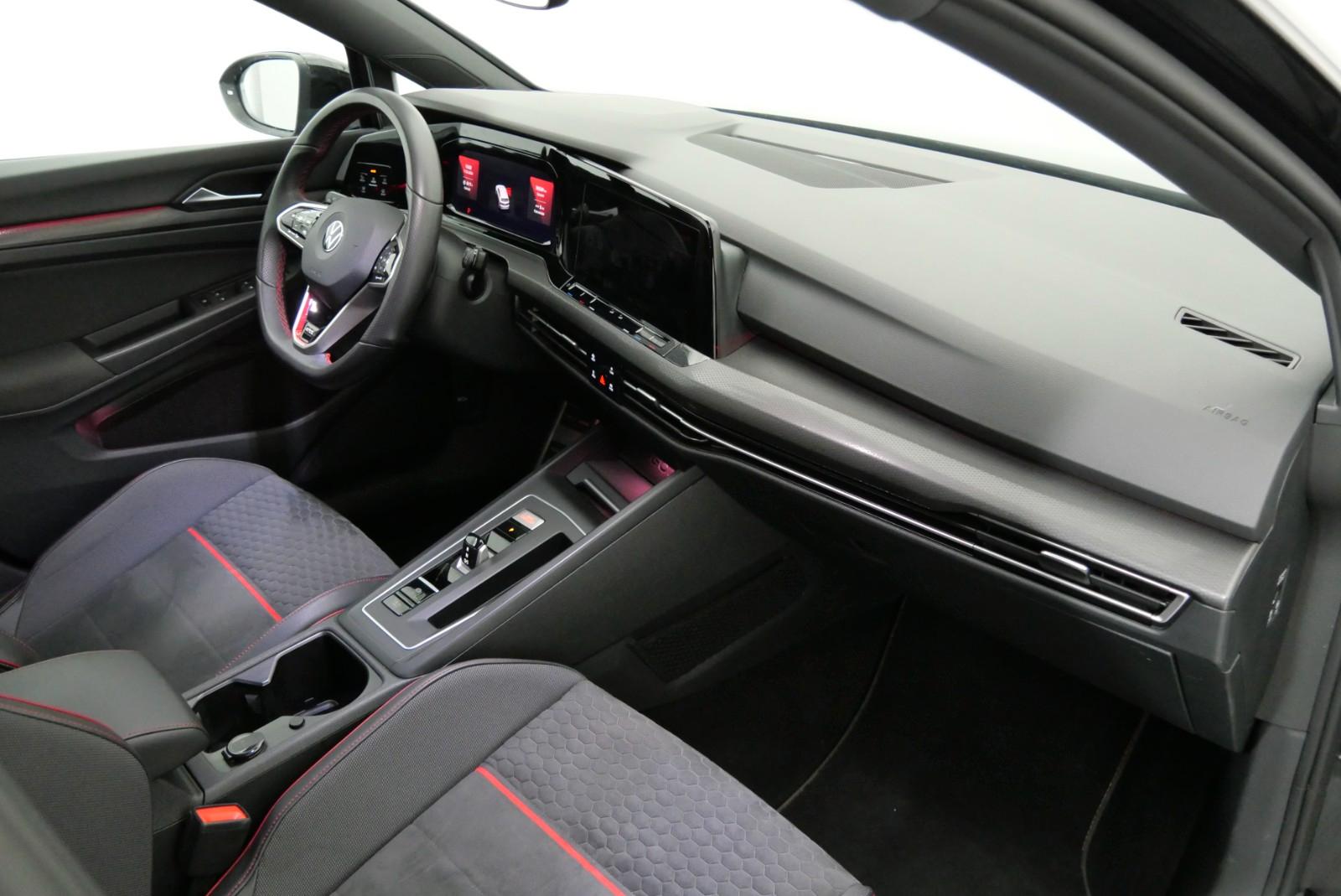 Volkswagen Golf VIII GTI Clubsport ACC KAMERA LED PDC