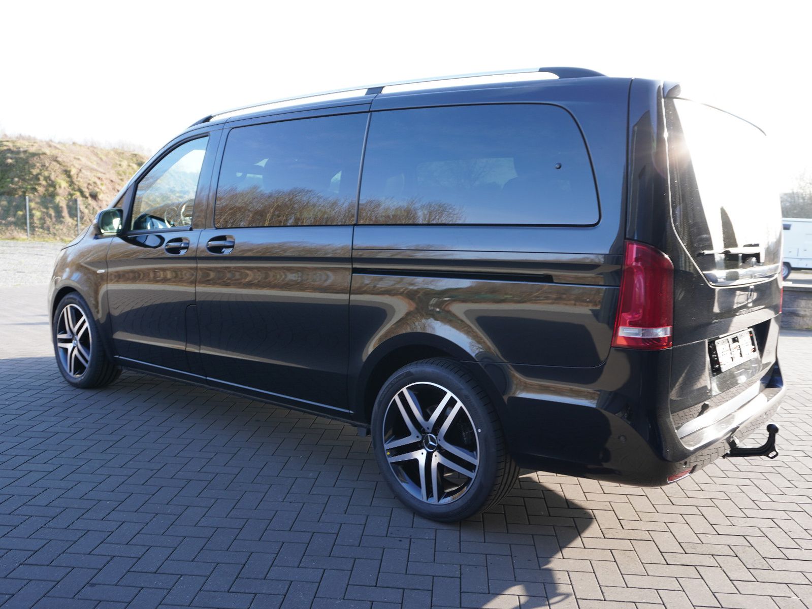 Fahrzeugabbildung Mercedes-Benz V 250 d EXCLUSIVE EDITION