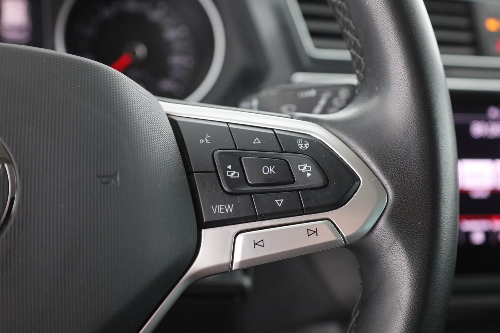 Volkswagen Tiguan 1.5 TSI LED ACC Navi Sitzheizung PDC AHK, миниатюра 16