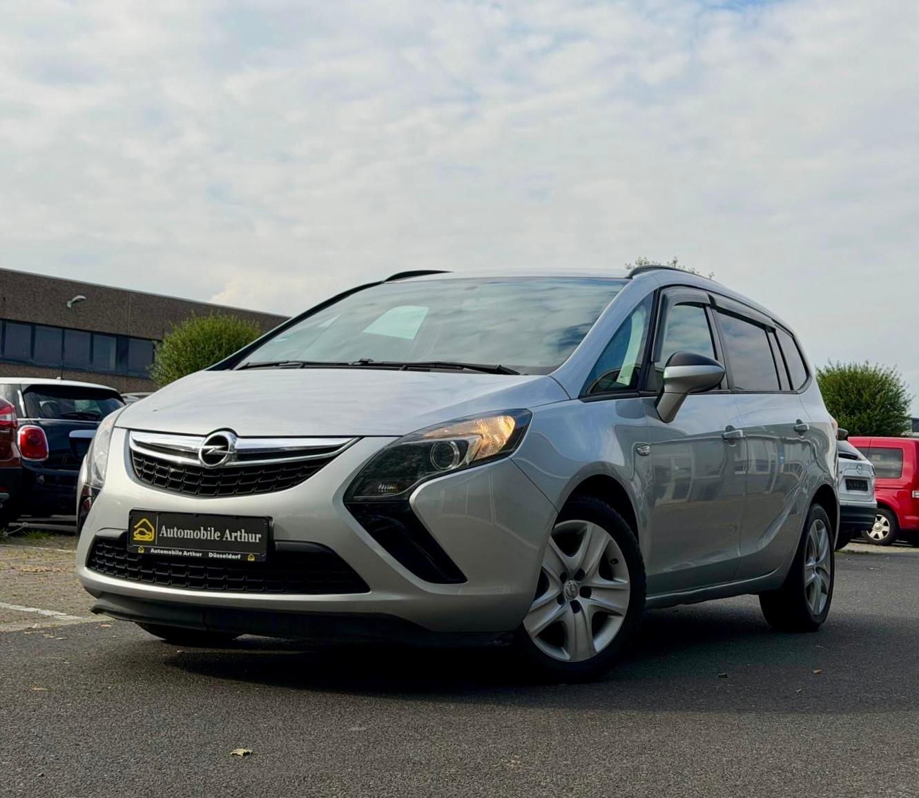 Opel Zafira C 2.0*Erst 122 Tkm*Navi*Klima*Tempo*AHK*