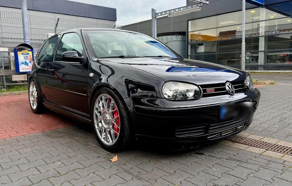 Image of Volkswagen Golf
