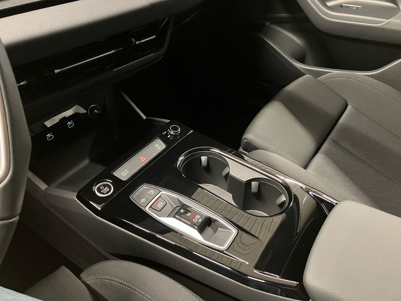 Audi Q6 e-tron - Bild 14