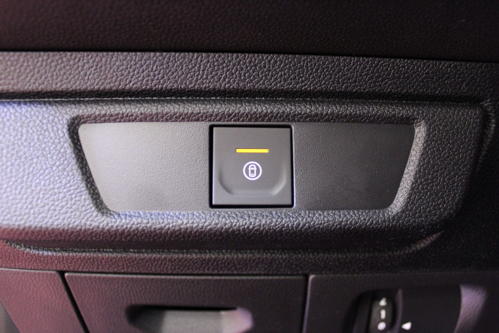 Fahrzeugabbildung Dacia Sandero TCe 90 Stepway auto Expression*Winterp.*