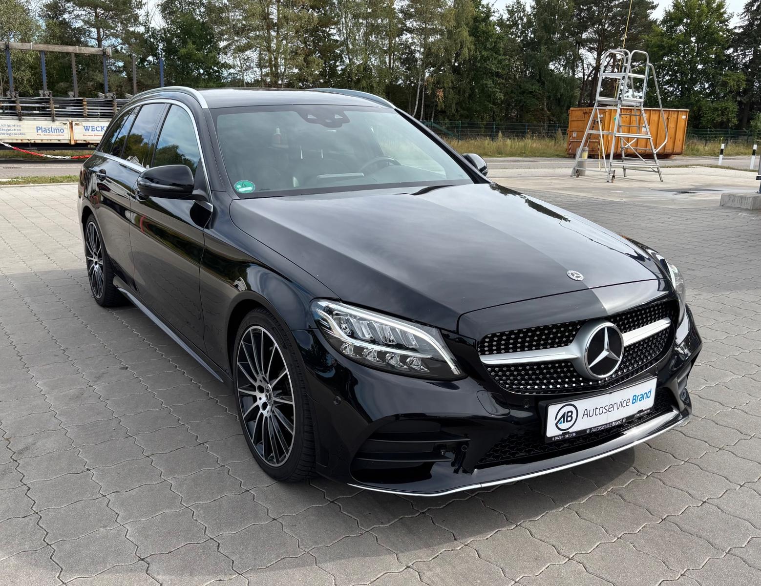 Mercedes-Benz C 220 C -Klasse T-Modell C 220 T d AMG Styling