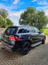 Mercedes-Benz Mercedes Benz GLE 350 - 4-Matic - Mercedes-Benz GLE 350 mit Benzin-Antrieb: Automatik