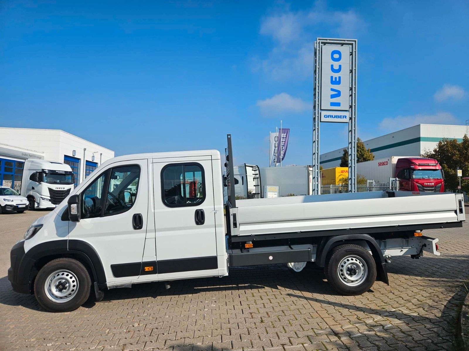 Fahrzeugabbildung Fiat Ducato Doka. 35 L4 140 Multijet
