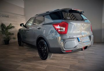 Fahrzeugabbildung Ssangyong Tivoli Grand Blackline *Navi *Automatik