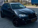 BMW zu verkaufen X5  2008 - BMW 520 SUV
