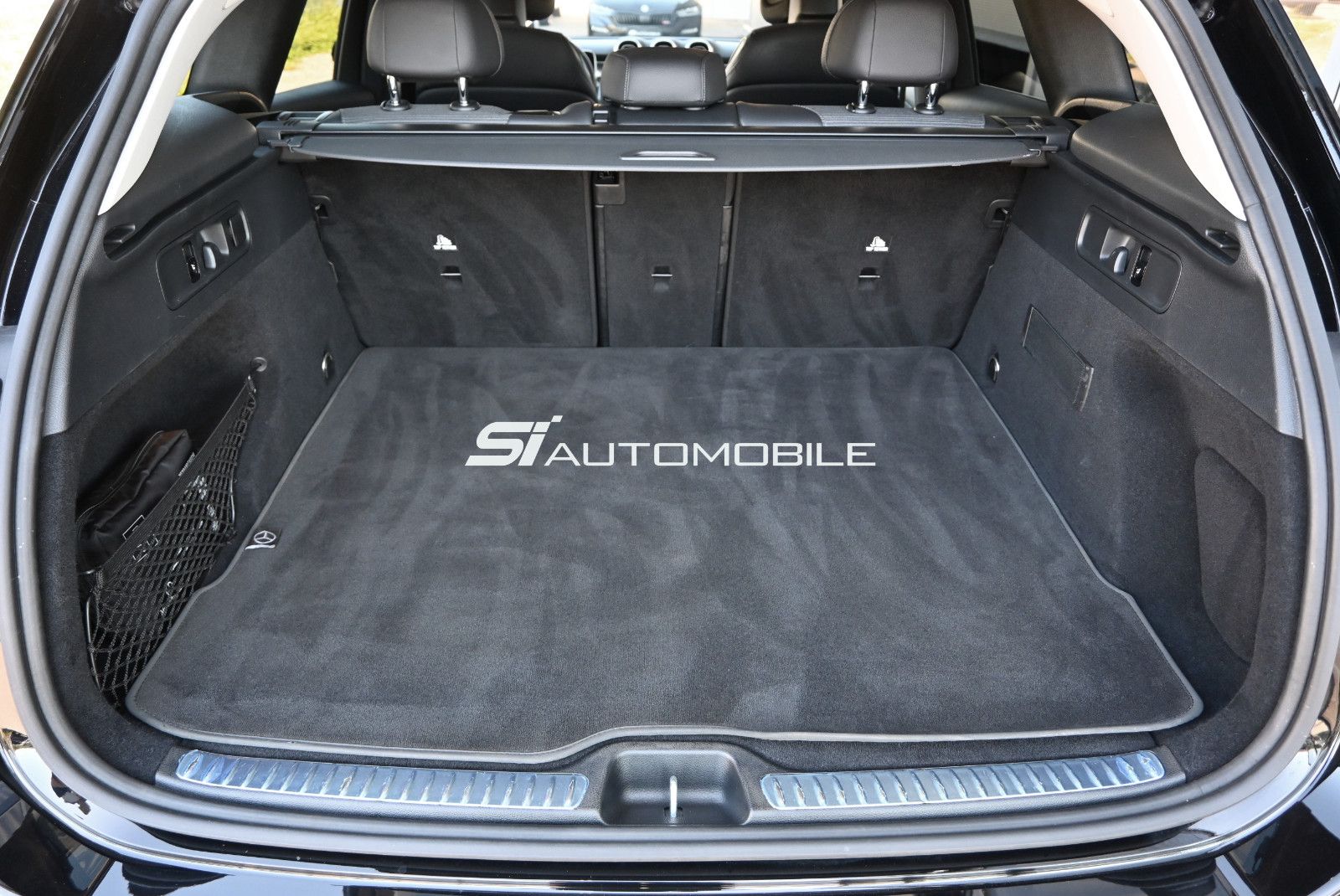 Fahrzeugabbildung Mercedes-Benz GLC 200 4MATIC Aut. °AHK°MEMORY°360°-KAM°8-FACH°