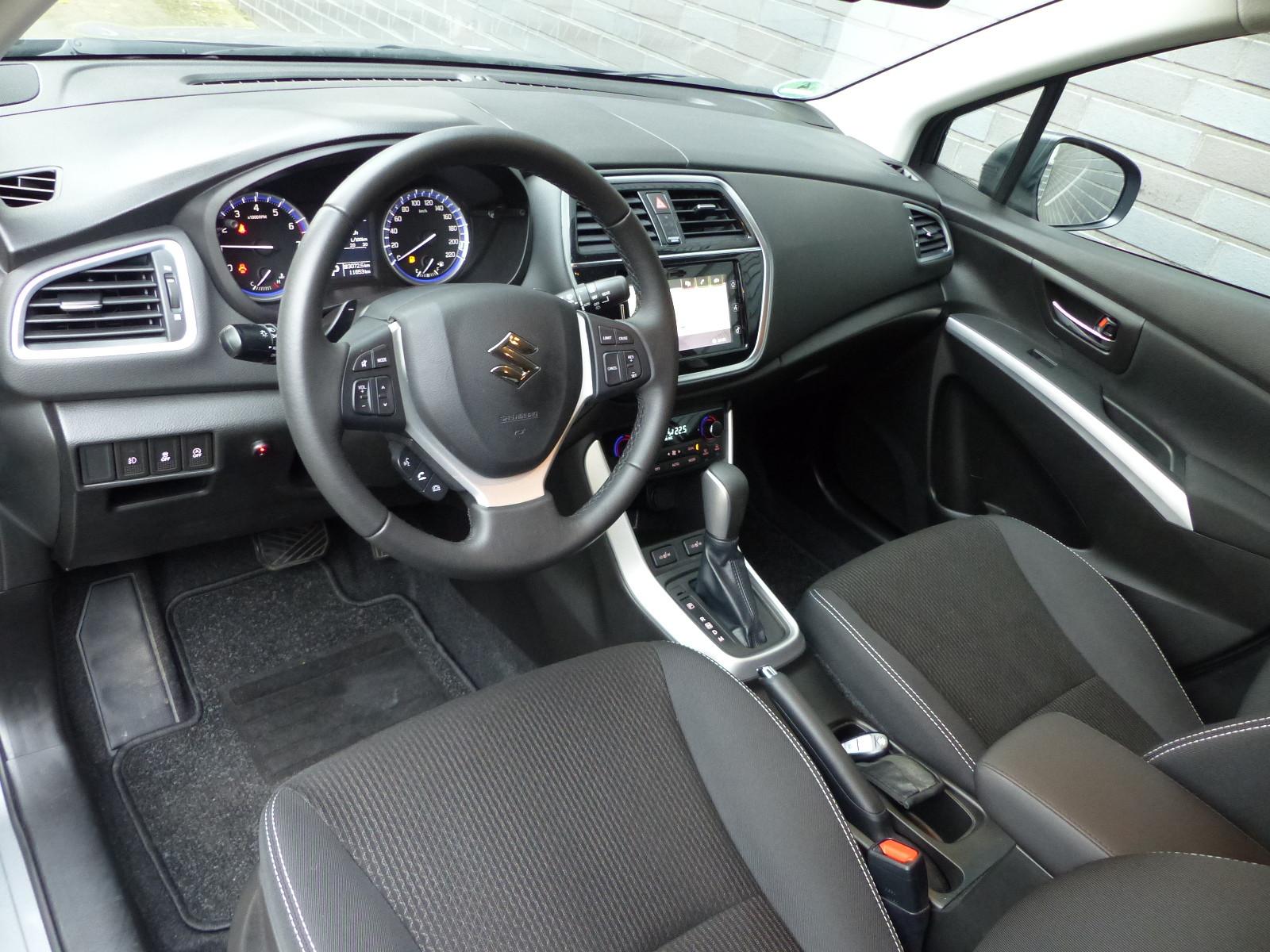 Suzuki (SX4) S-Cross Automatik/Navi/Kamera/Xenon/PDC