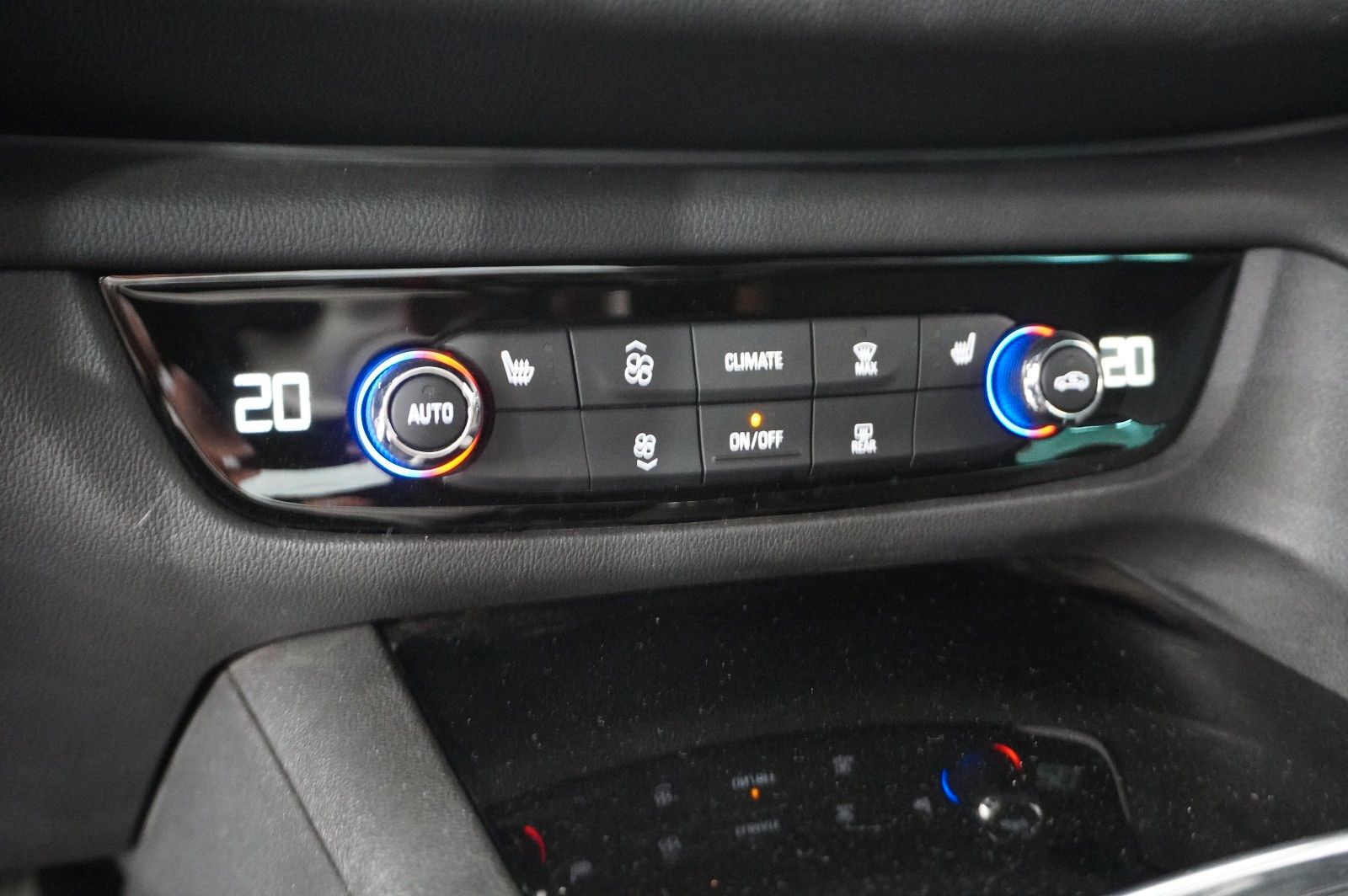 Fahrzeugabbildung Opel Insignia B ST 1.5D ELEGANCE NAVI/LED/KAMERA/DAB+